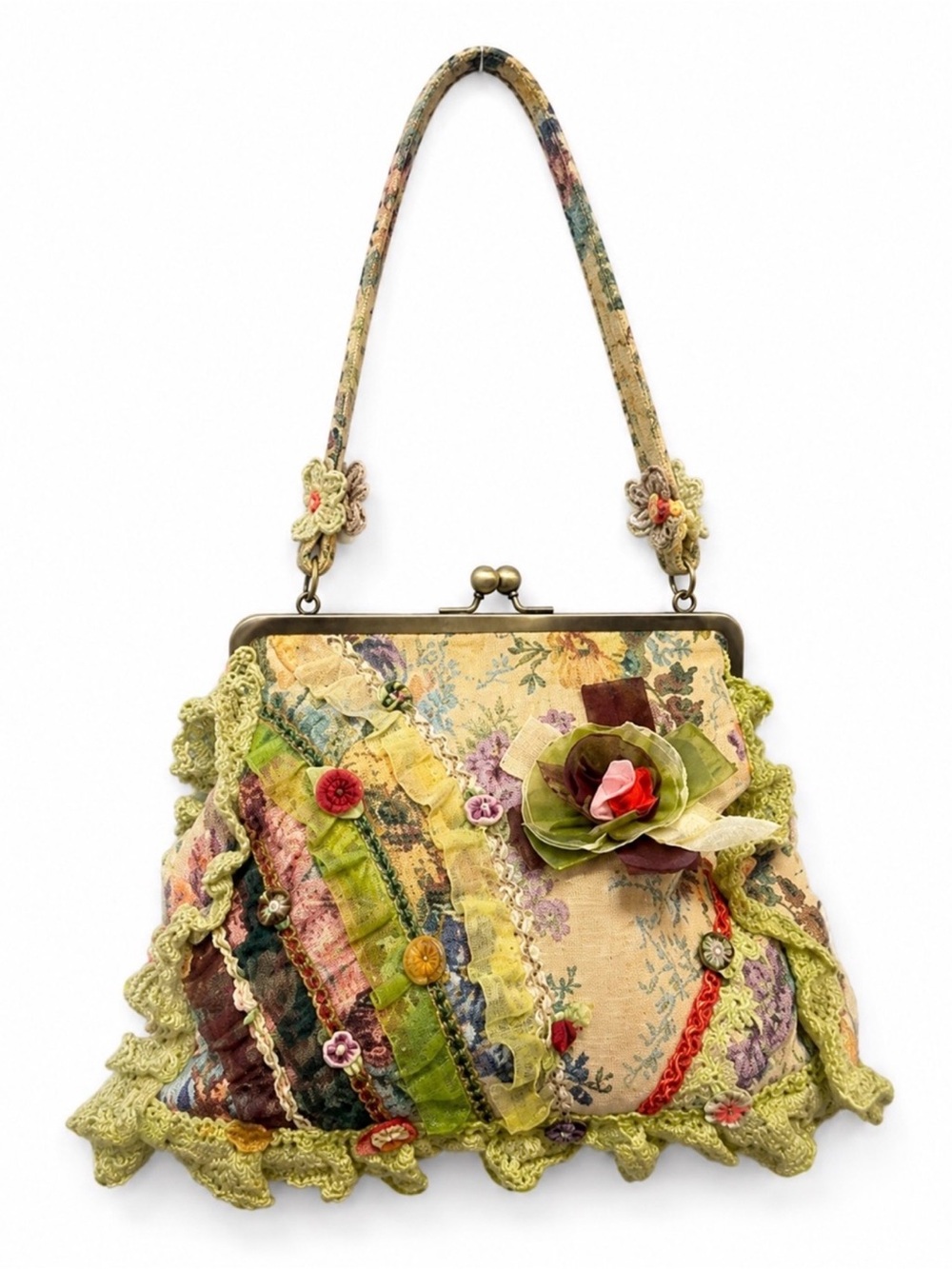 Whimsical Tapestry Kiss Lock Handbag Floral AppliquΓ© Grannycore Boho